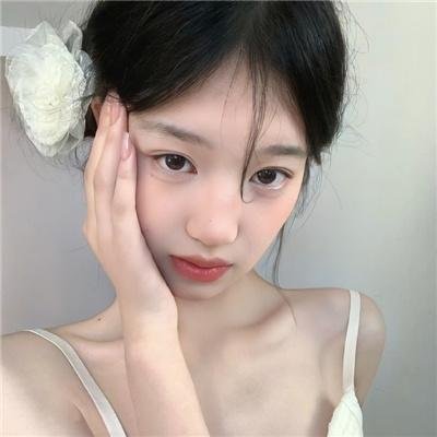 阿罗有枝彩色笔海报